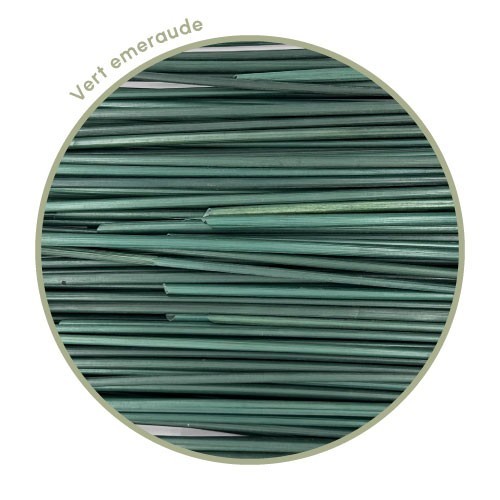 Emerald green rye straw